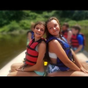 Meet your Posher, Marissa